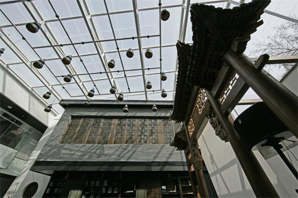 ��ɫ����ľƵ��L(f��ng)���O(sh��)Ӌ(j��)